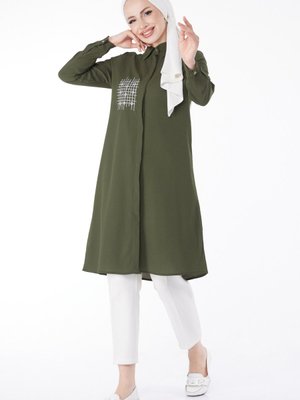 Düz Gömlek Yaka Haki Cep Nakış Detaylı Tunik