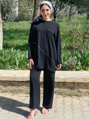 Siyah Zımbalı İkili Takım Siyah Zımbalı İkili Takım