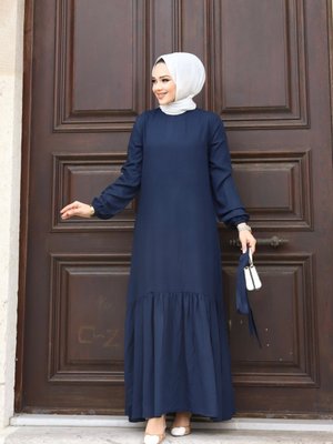 Kadın Tesettür Bel Kuşaklı Dokuma Viskon Kumaş Şık Elbise Kadın Tesettür Bel Kuşaklı Dokuma Viskon Kumaş Şık Elbise