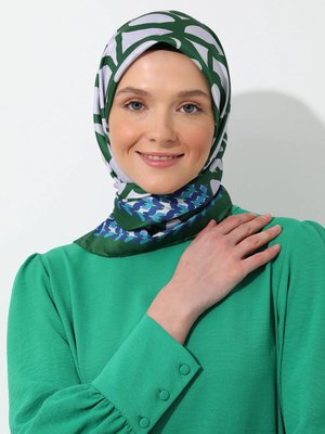 Çok Renkli Şüheda X Eşarp