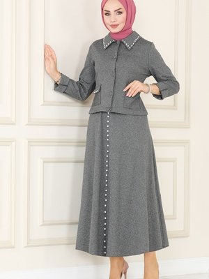 Gri İnci Detaylı Etekli Takım Gri İnci Detaylı Etekli Takım