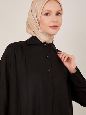 Önü Asimetrik Kobalı Ve Pileli Gömlek Siyah