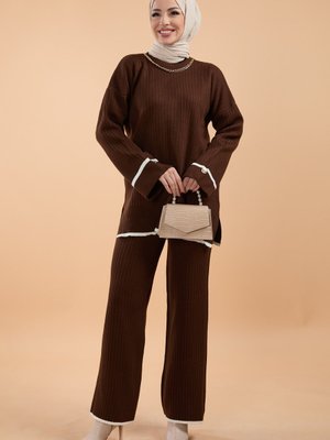 Kahve Zincir Kolyeli İkili Triko Takım