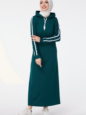 Zumrut Kolları Çizgili Kapüşonlu Spor Elbise Zumrut Kolları Çizgili Kapüşonlu Spor Elbise