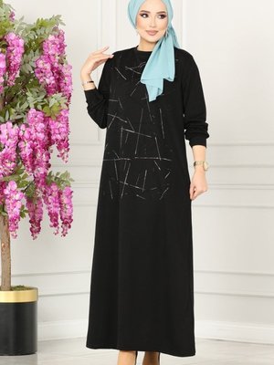 Siyah Taş Detaylı Spor Elbise