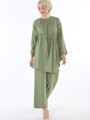 Asimetrik Kesim Tunik Pantolon İkili Takım Asimetrik Kesim Tunik Pantolon İkili Takım