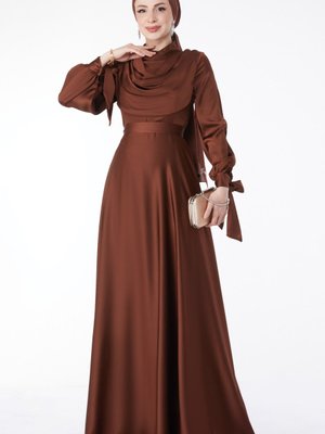 Düz Kahve Degaje Yaka Kuşaklı Abiye Elbise