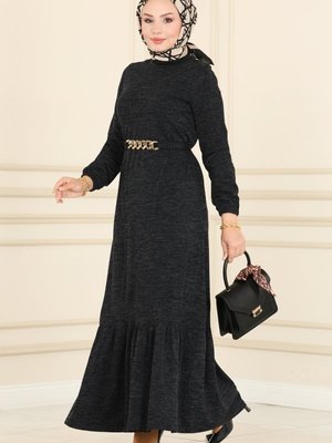 Siyah Zincir Kemerli Selanik Elbise