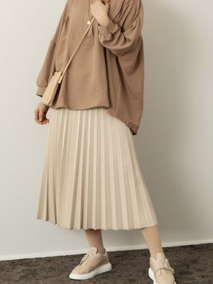 Ekru Piliseli Uzun Etek Ekru Piliseli Uzun Etek