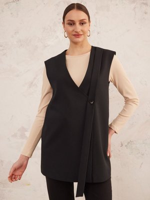Tek Düğme Yakasız Yelek Tek Düğme Yakasız Yelek