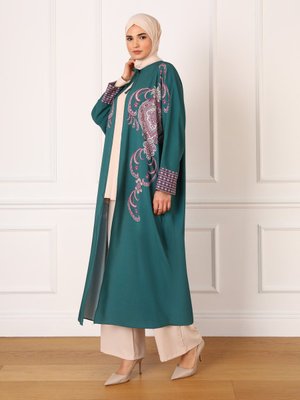 Kahverengi Yakası Bağcıklı Şal Desenli Abaya Ferace Zümrüt