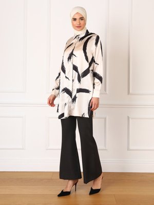 Bej Geniş Kesim Desenli Saten Tunik