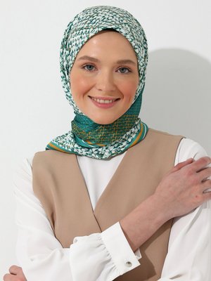 Çok Renkli Şüheda X Eşarp