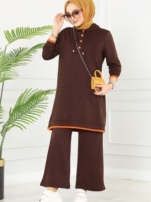 Kahve Çıtçıt Detaylı Spor Takım Kahve Çıtçıt Detaylı Spor Takım