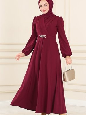 Bordo Kemeri Zincirli Elbise Bordo Kemeri Zincirli Elbise