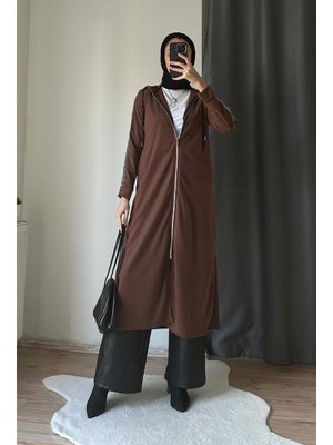 Önden Fermarlı Kapüşonlu Spor Ferace Kahve