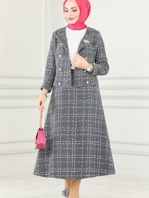 Gri Ceketli Tüvit Takım Gri Ceketli Tüvit Takım