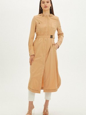 Kapüşonlu Kemer Detaylı Bej Kap