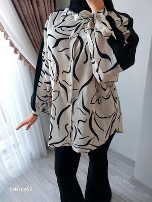 Linen Yarasa Kol Taşlı Gömlek Linen Yarasa Kol Taşlı Gömlek