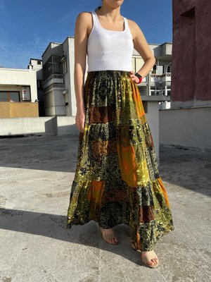 Yeşil Renk Desenli Uzun Etek