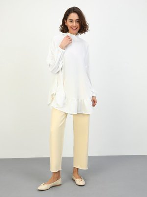 Off White Volan Detaylı Aerobin Tunik