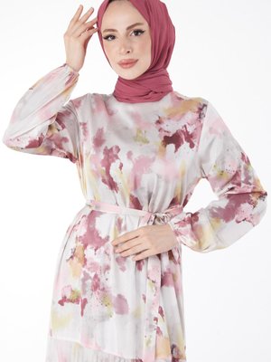 Düz Bisiklet Yaka Pudra Eteği Pilise Detaylı Desenli Abiye Elbise