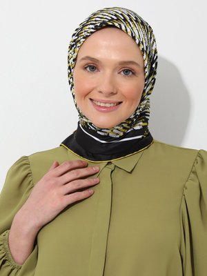 Çok Renkli Şüheda X Eşarp