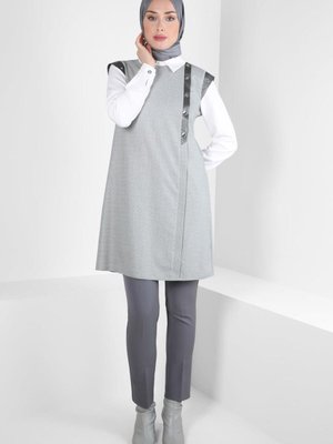 Düğme Detaylı Tunik