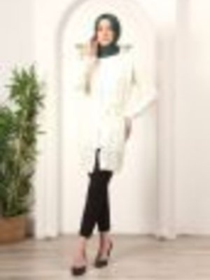 Beyaz Ponpon Desenli Kuşaklı Yazlık Kısa Hırka