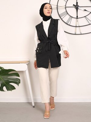 Siyah Çizgili Kuşaklı Yelek Siyah Çizgili Kuşaklı Yelek