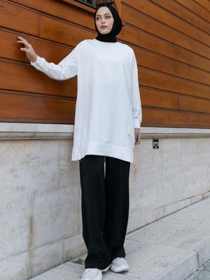 Bisiklet Yaka Arma Detaylı Tunik