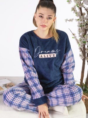 Lacıvert Peluş Pijama Takımı Lacıvert Peluş Pijama Takımı