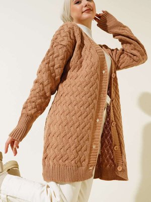 Düğmeli Örgü Model Triko Hırka Camel