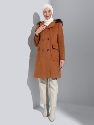 Tarçın Kapüşonu Kürklü Torba Cepli Kruvaze Kaban