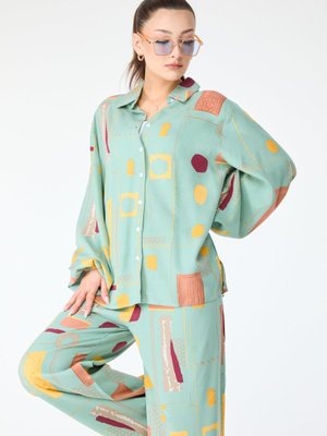 Mınt Geometrik Desenli Gömlek Ve Pantolon İkili Takım Mınt Geometrik Desenli Gömlek Ve Pantolon İkili Takım