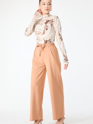Vızon Beli Lastikli Boru Paça Pantolon Vızon Beli Lastikli Boru Paça Pantolon