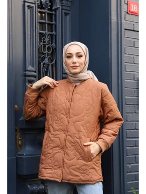 Kahverengi Papatya Desen Çıt Çıtlı Kapitone Ceket Kahverengi Papatya Desen Çıt Çıtlı Kapitone Ceket