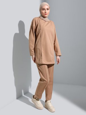 Bej Scuba Nervür Detaylı Rahat Takım