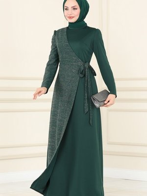 Zümrüt Sim Detaylı Elbise
