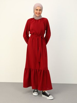 Vişne Aerobin Katkat Kesimli Elbise