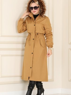 Latte Beli Tünelli İçi Kürklü Trençkot Latte Beli Tünelli İçi Kürklü Trençkot