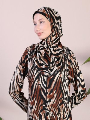 Kahverengi Büyük Beden Tam Giyçık Namaz Elbisesi