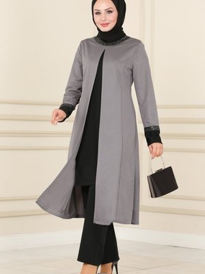 Gri & Siyah Pul Detaylı İkili Takım Gri & Siyah Pul Detaylı İkili Takım