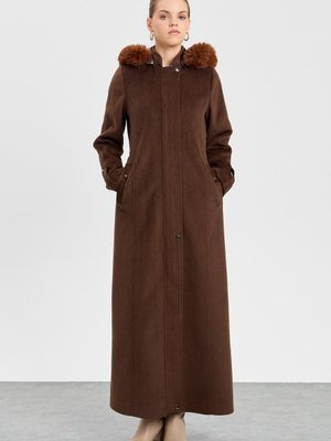 Kürklü Kapüşonlu Kaşe Manto Kahve