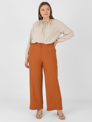 Taba Büyük Beden Beli Lastikli Pantolon