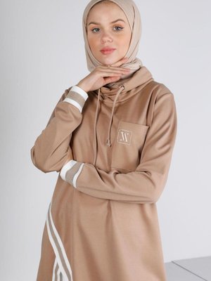 Ri?banali Bağcikli Tuni?k