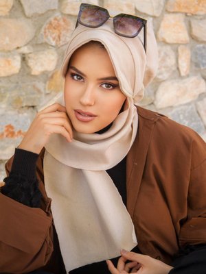 Atkılı Şapka Acik Bej