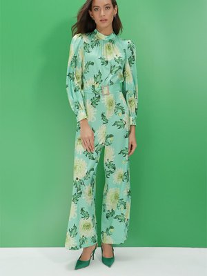 Ipek Tuşeli Desenli Tulum Ipek Tuşeli Desenli Tulum