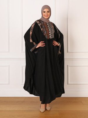Siyah Doğal Kumaşlı Etnik Desenli Abaya Ferace