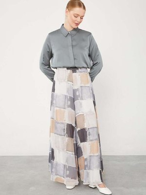 Gri Kare Desen Geniş Paçalı Pantolon